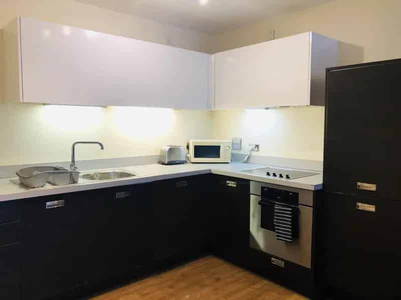 Two Bed Apartment Postbox Available June Zero Deposit Option