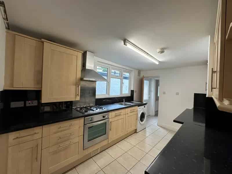 4 Bedroom Terraced House to Rent Near Nunhead Peckham