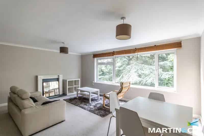2 Bedroom Flat To Rent Available 11092025