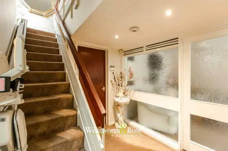 4 Bedroom Detached House for Sale on Calthorpe Estate