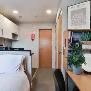 40m² Student Studio Manchester Fallowfield En-suite All Inclusive