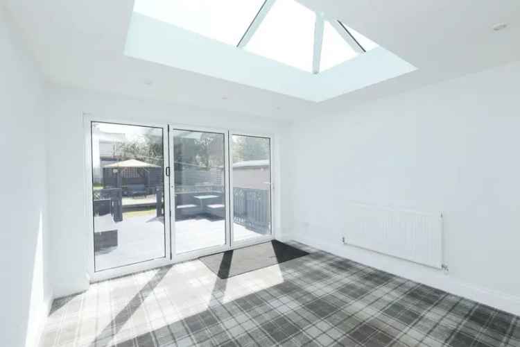 Extended Three Bedroom Semi Detached House Near Bassetlaw Hospital
