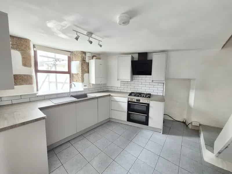 2 Bedroom Cottage Helston First Time Buyers Modern Kitchen Garden