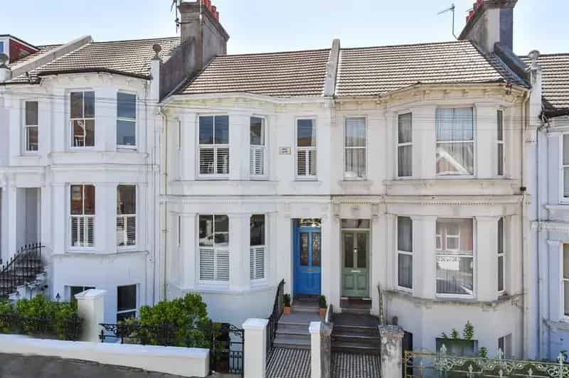 4 Bedroom Terraced House for Sale