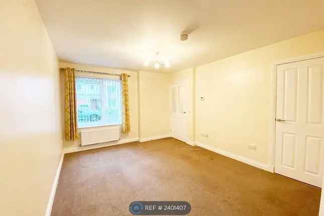 Semi Detached House to Rent Springbank Gardens Glasgow G31