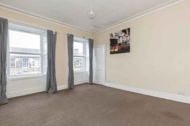 4 bedroom flat for sale