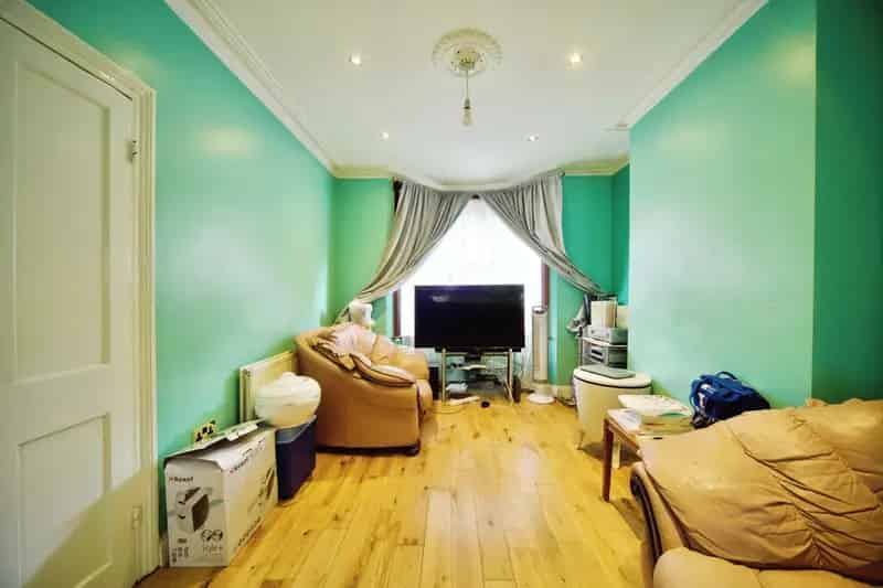 Victorian Charm in Leyton Two Bedroom House