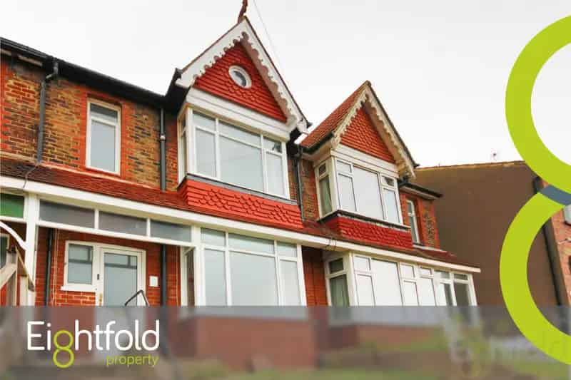 6 Bedroom Terraced House Hollingbury New Kitchen Large Garden