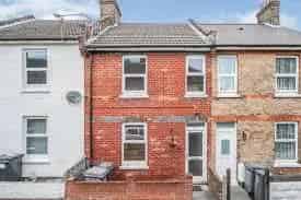 2 Bedroom House Springbourne Zero Deposit Guarantee