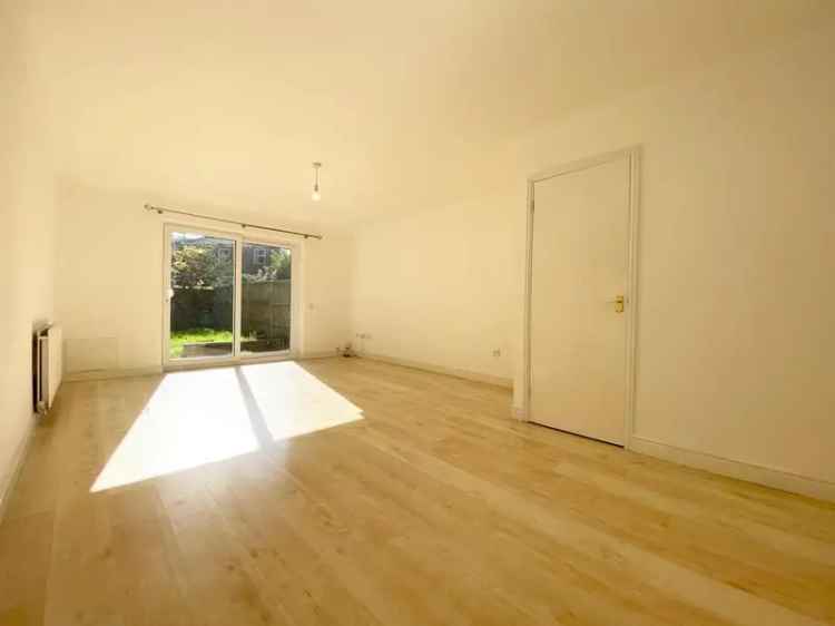 3 Bedroom End Terrace House for Sale