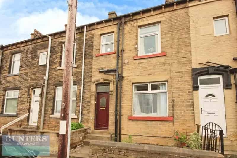 5 Bedroom Terraced House for Sale