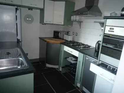 1 Bedroom Furnished Flat Aberdeen 55m² Near Union Street