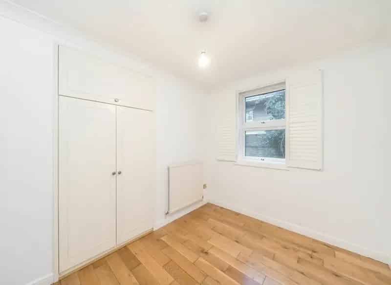 Two Double Bedroom Ground Floor Property with Patio