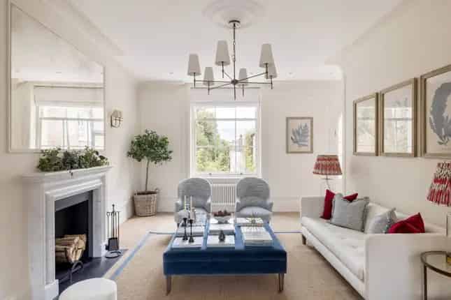 3-Bedroom Apartment for Sale in Notting Hill