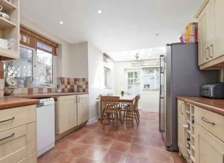 Four Bedroom Period House Fulham Private Garden Roof Terrace