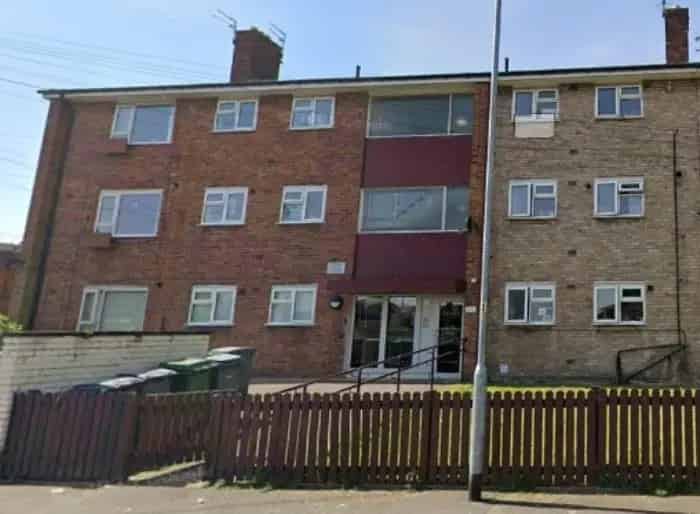 1 Bed Flat Seacombe No Deposit Pets Allowed Rent Includes Service Charges