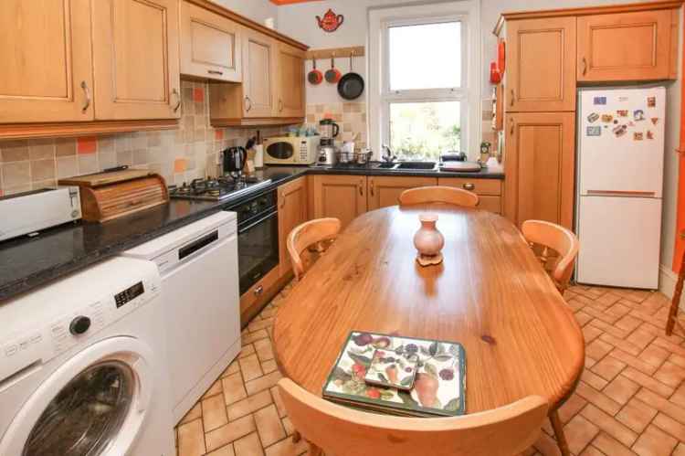 2 Bedroom Victorian Apartment For Sale in Bath Newbridge