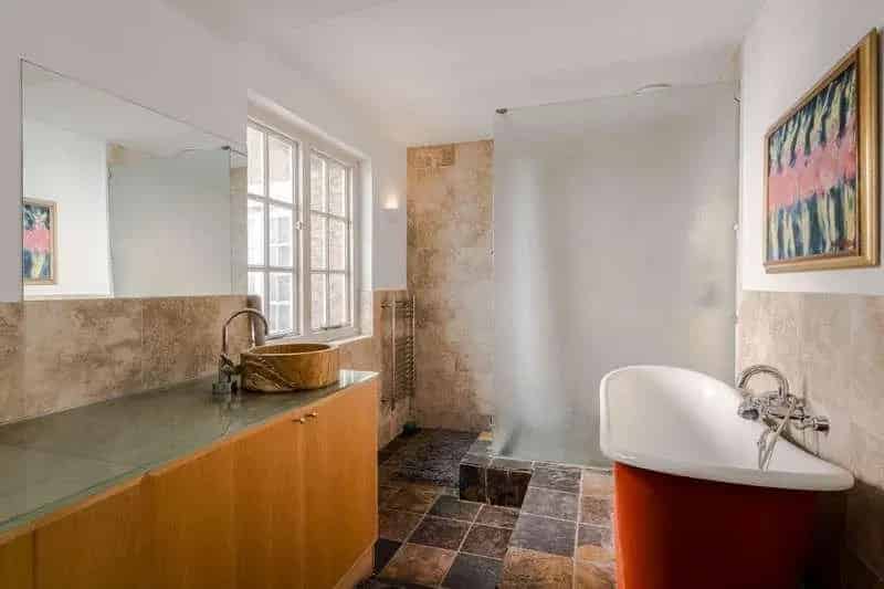 1 Bed Flat for Sale Near Liverpool Street Station