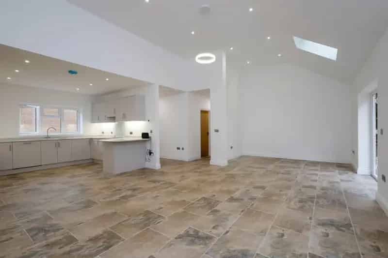 2-Bed Semi-Detached Bungalow Hellingly Modern Open-Plan Living