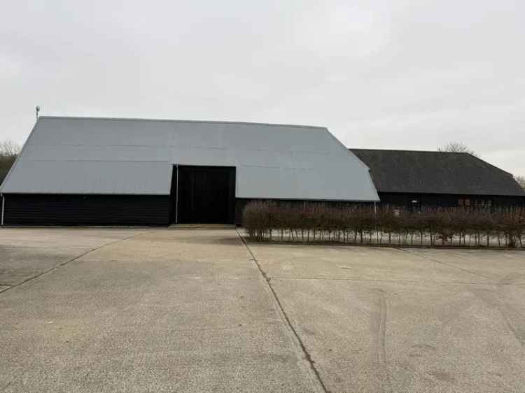 Barley Barn Unit to Rent Great Notley