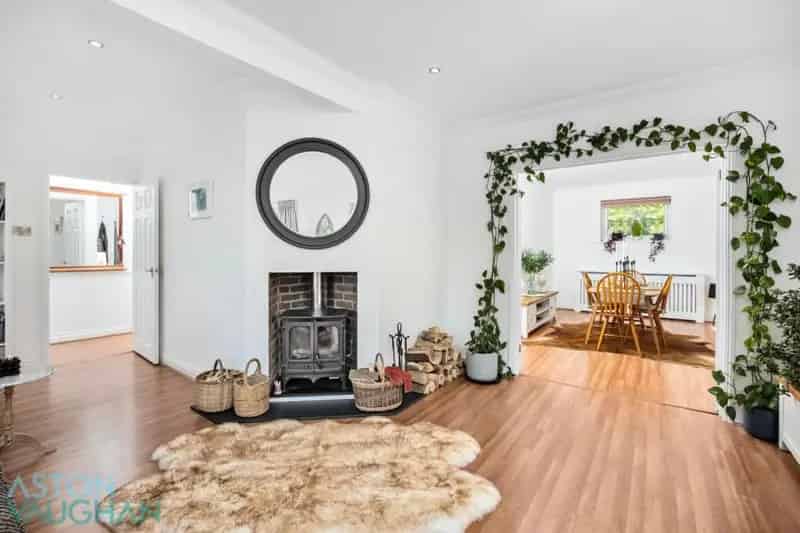 5 Bedroom Detached House for Sale in Ovingdean Village