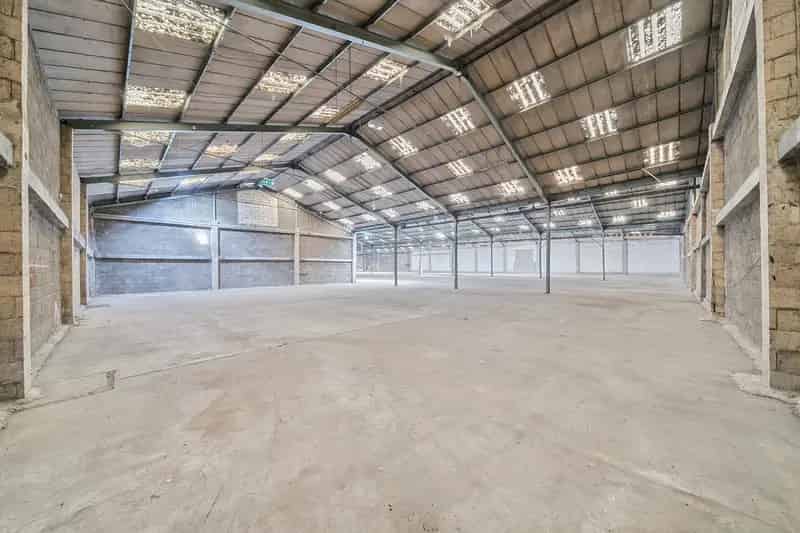 Industrial Warehouse For Rent Barking