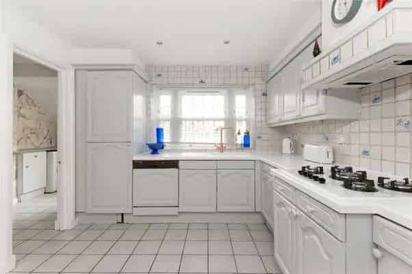 Elegant 4-Bedroom House in Secure Development Putney SW15
