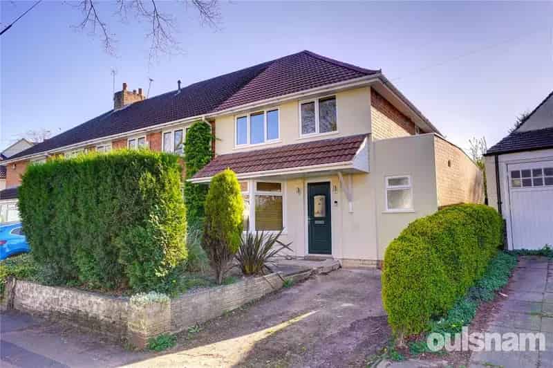 3 Bedroom End of Terrace House for Sale