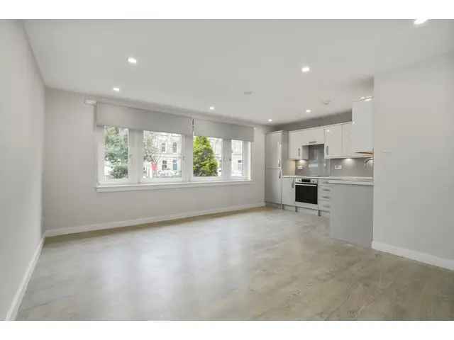 1 Bedroom Flat for Sale in New Town