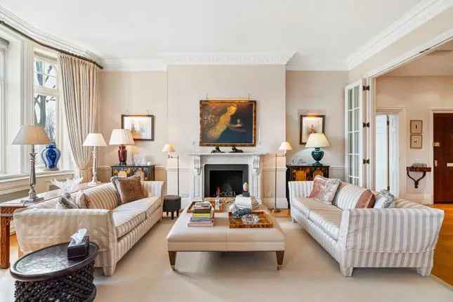 5 Bedroom Apartment St John's Wood Regent's Park