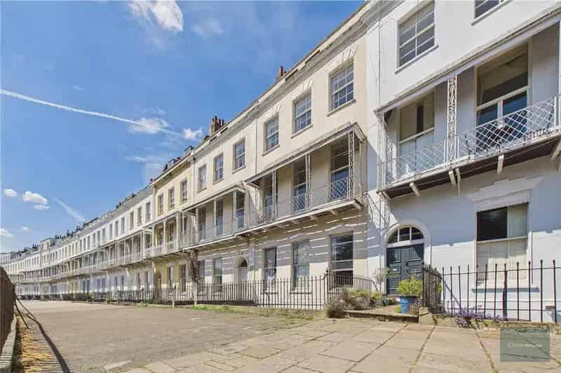 3 Bedroom Apartment to Rent - Charming Village Location