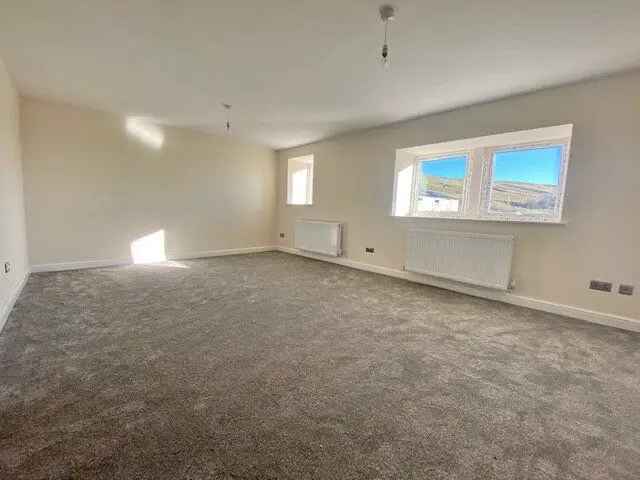 4 Bedroom Barn Conversion Bacup Lancashire