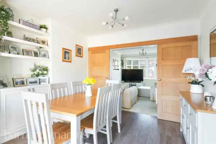 3-Bedroom Family Home with Air Conditioning and Outbuilding