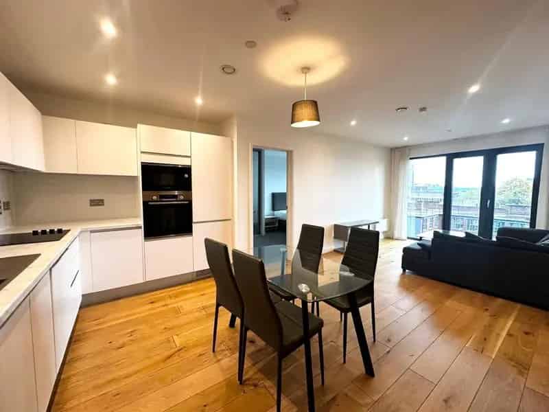 2 Bedroom Apartment to Rent