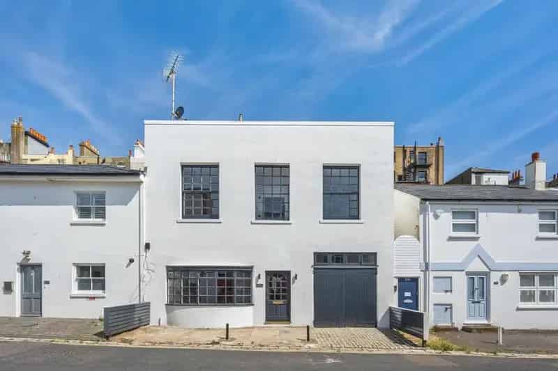 3 Bedroom Apartment for Sale