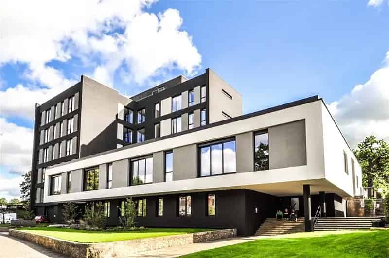 1 Bedroom Apartment Bournville Near Train Station