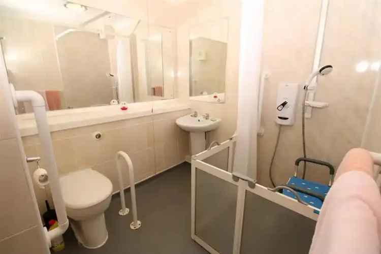 1 Bedroom Retirement Apartment for Sale in Swanley