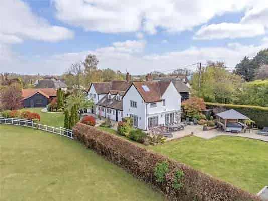 5 Bedroom Period Home with Annexe and 2.5 Acres