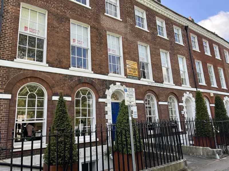 Exeter City Centre Office Suite 779 sq ft