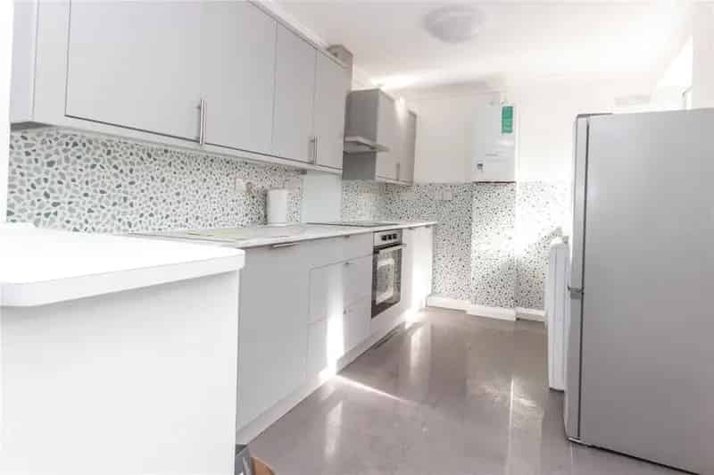 4 Bedroom Student House Fishponds Parking Available