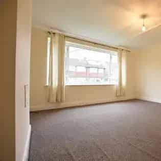 1 Room Studio Flat 45m2 London - Modern, Ground Floor