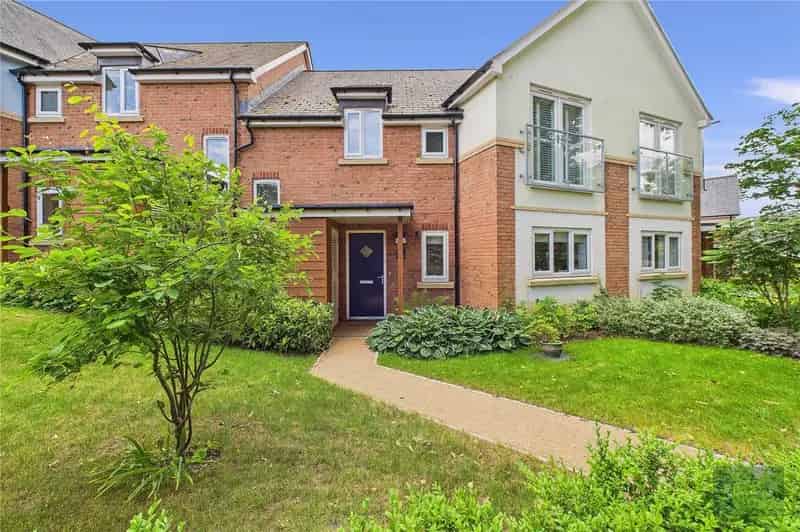 2 Bedroom Retirement Property for Sale