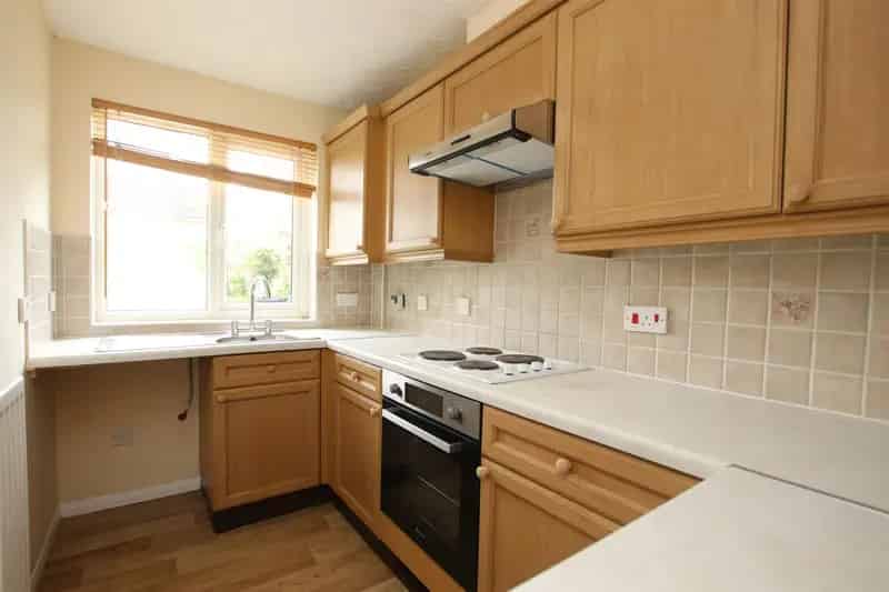 2 Bedroom Terraced House to Rent Bear Flat