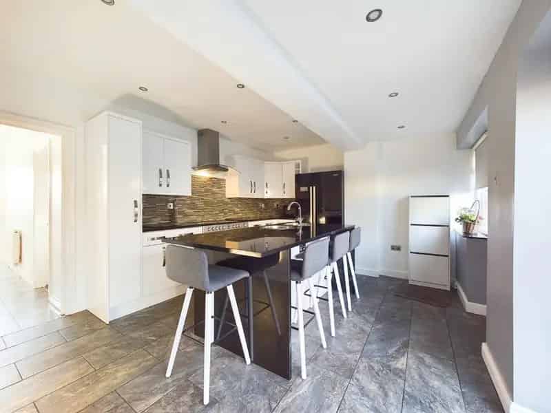 3 Bedroom Townhouse for Sale in Bingley
