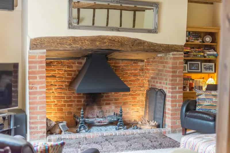 5 Bedroom Detached Farmhouse Norton Ixworth Road