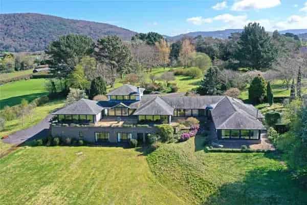Luxury Coastal Property with Panoramic Views