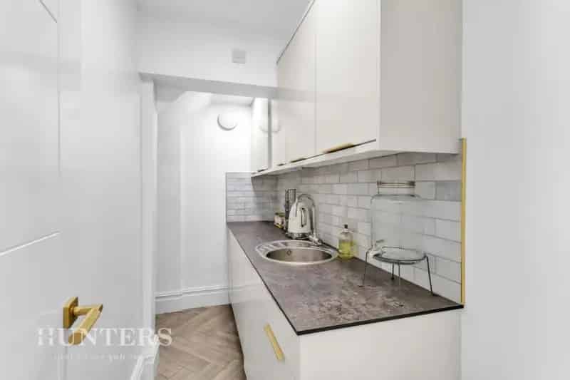 2 Bed House & Commercial Unit For Sale - Dual Income Potential