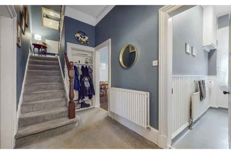 2 Bed House - Semi Detached with 2 Reception Rooms