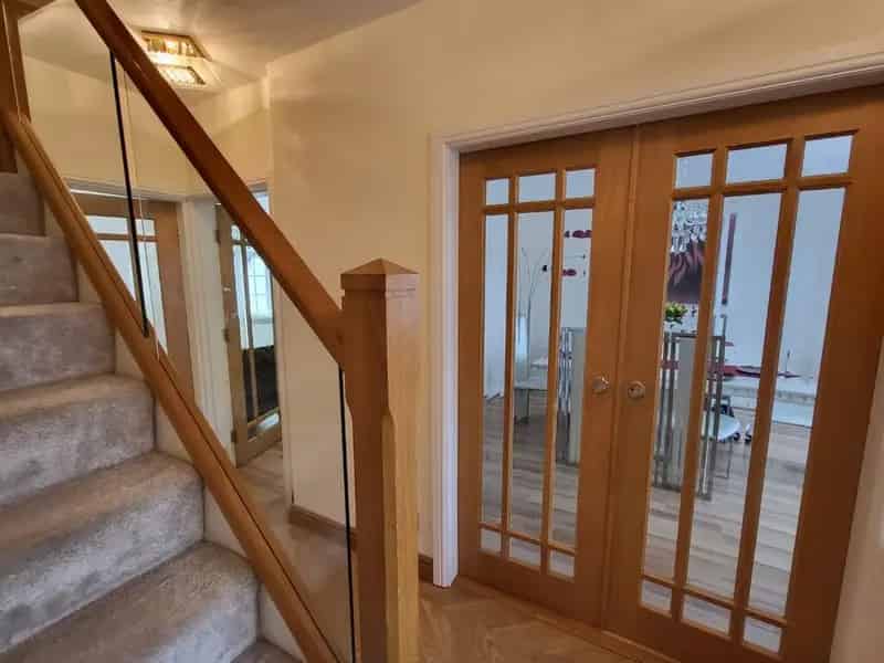 5 Bedroom Extended Semi-Detached House For Sale