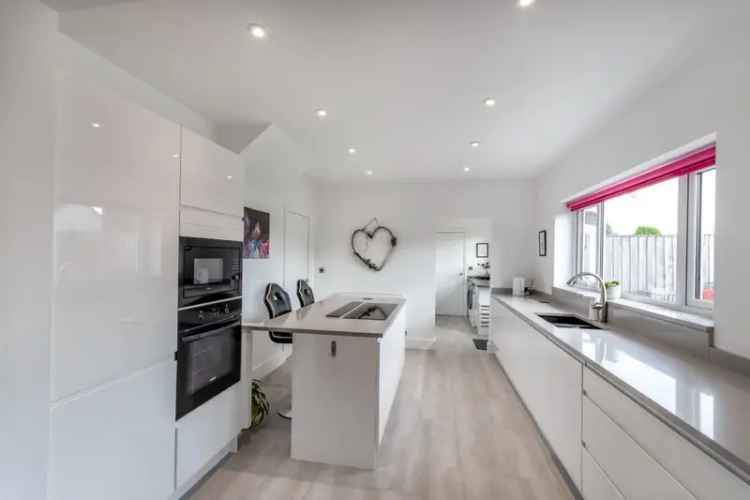 4 Bedroom Detached Dormer Bungalow For Sale